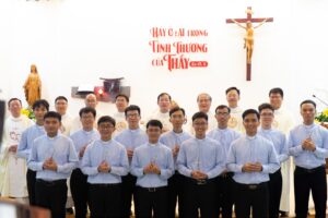 Thánh Lễ Khấn Dòng Lần Đầu Trong Dòng Tên | Năm 2025