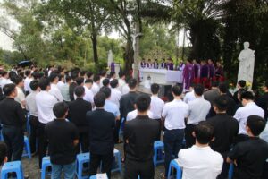 Thánh lễ cầu nguyện cho các Giêsu hữu đã qua đời tại Việt Nam (02/11/2025) Thánh lễ cầu nguyện cho các Giêsu hữu đã qua đời tại Việt Nam (02/11/2025)