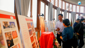 Cộng đoàn Dòng Tên cùng hiệp thông trong Triển lãm Phép lạ Thánh thể tại Đức Mẹ Núi Cúi