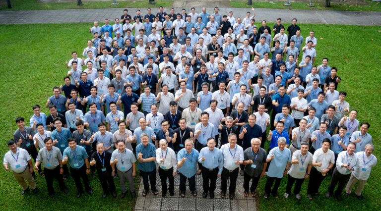 Họp mặt Tỉnh Dòng Tên Việt Nam 2025: Quy tụ để được sai đi thi hành sứ vụ trong lòng Mẹ Giáo Hội