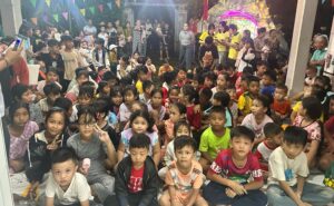 Hài Nhi Giáng Sinh Giữa Những Người Nghèo