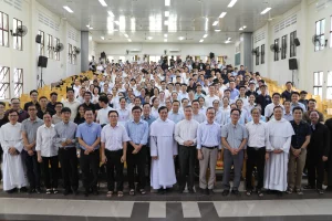 Giao lưu Thần học giữa Học viện Dòng Tên và Học viện Thần học Đaminh (28/03/2026) Giao lưu Thần học giữa Học viện Dòng Tên và Học viện Thần học Đaminh (28/03/2026)